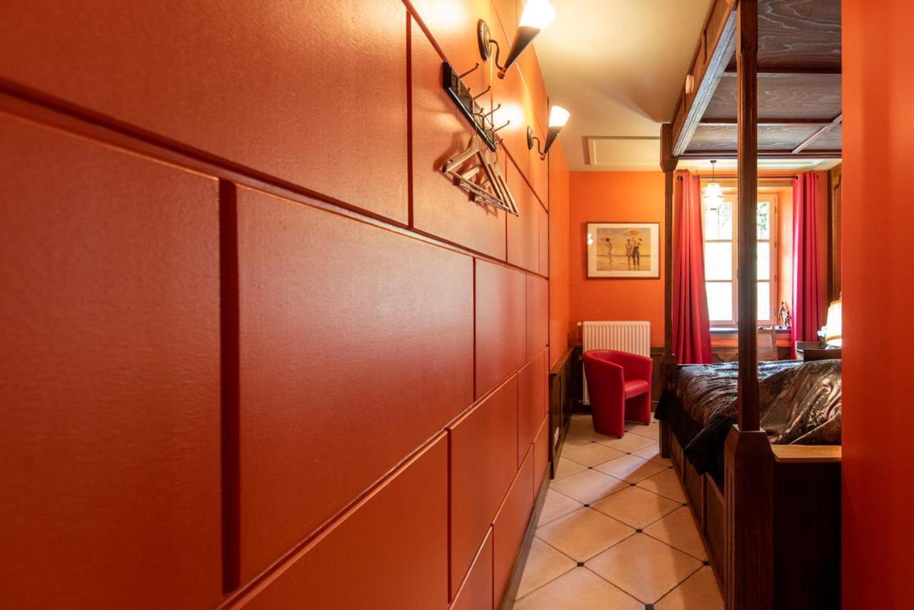 Chateau De Bezyl Sixt-sur-Aff